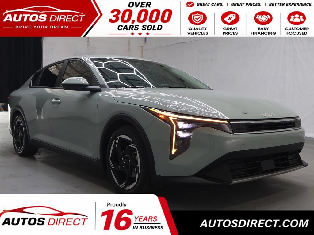 Used 2025 Kia K4 EX FWD image 1