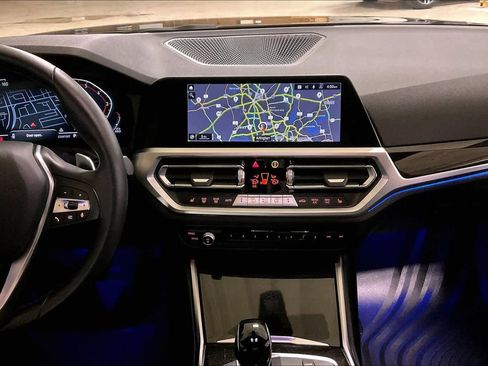 Used 2023 BMW 430i Gran Coupe xDrive w/ Premium Package image 7