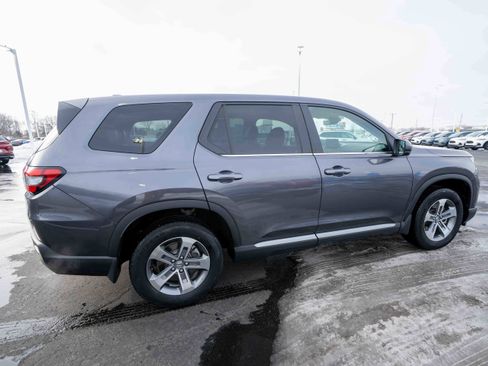 Used 2023 Honda Pilot EX-L image 6