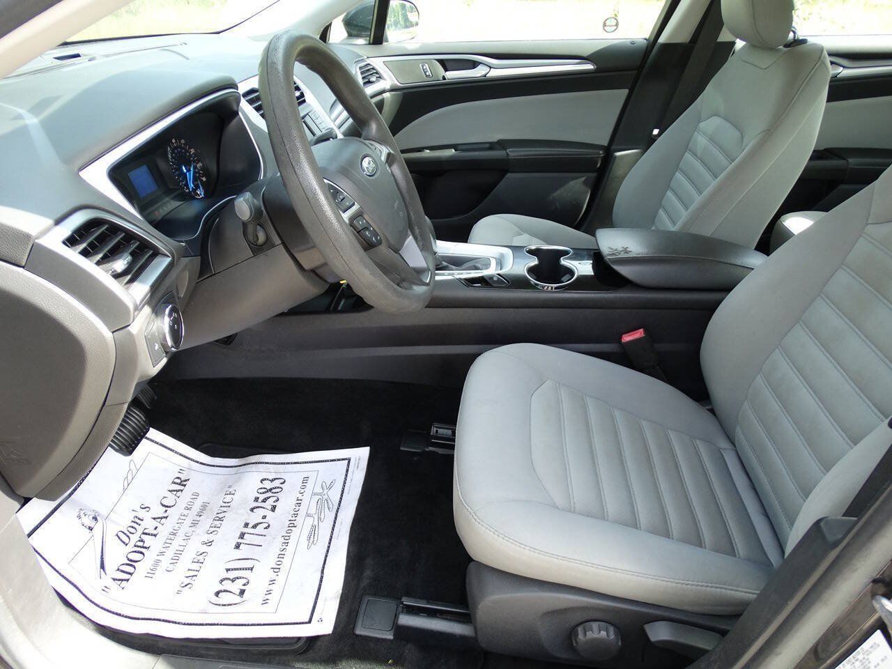 Used 2015 Ford Fusion S FWD image 10