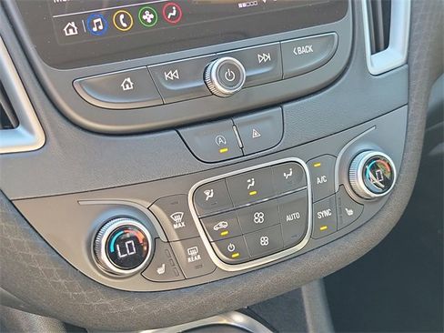 Used 2024 Chevrolet Malibu LT image 26