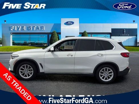 Used 2019 BMW X5 xDrive40i w/ Premium Package 2 AWD/4WD image 4