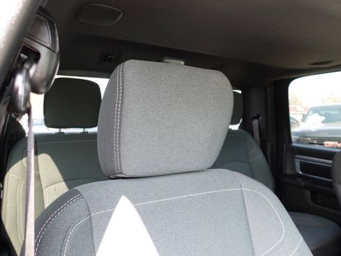 Used 2023 RAM 1500 Warlock AWD/4WD image 33