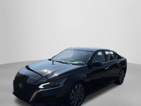 Certified 2023 Nissan Altima 2.5 SL FWD image 1