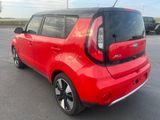 Used 2017 Kia Soul + image 2