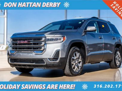 Used 2023 GMC Acadia SLE w/ Driver Convenience Package