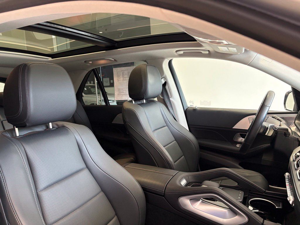 Used 2024 Mercedes-Benz GLE 350 4MATIC image 29