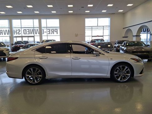 Used 2019 Lexus ES 350 F Sport image 7