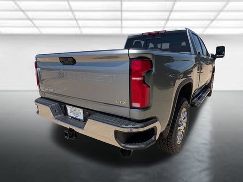 New 2026 Chevrolet Silverado 2500 LTZ w/ LTZ Premium Texas Edition AWD/4WD image 32