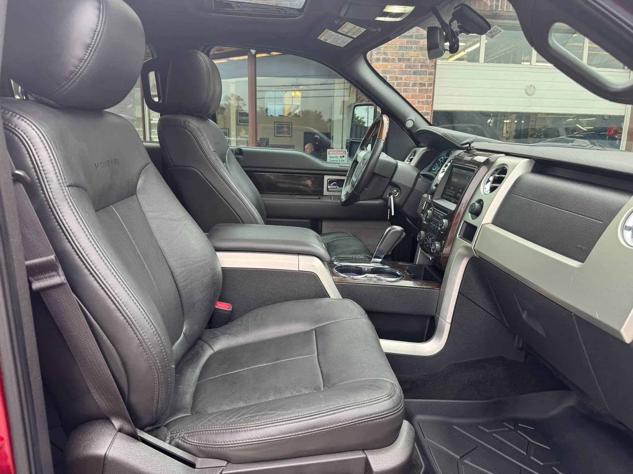 Used 2014 Ford F150 Platinum AWD/4WD image 40