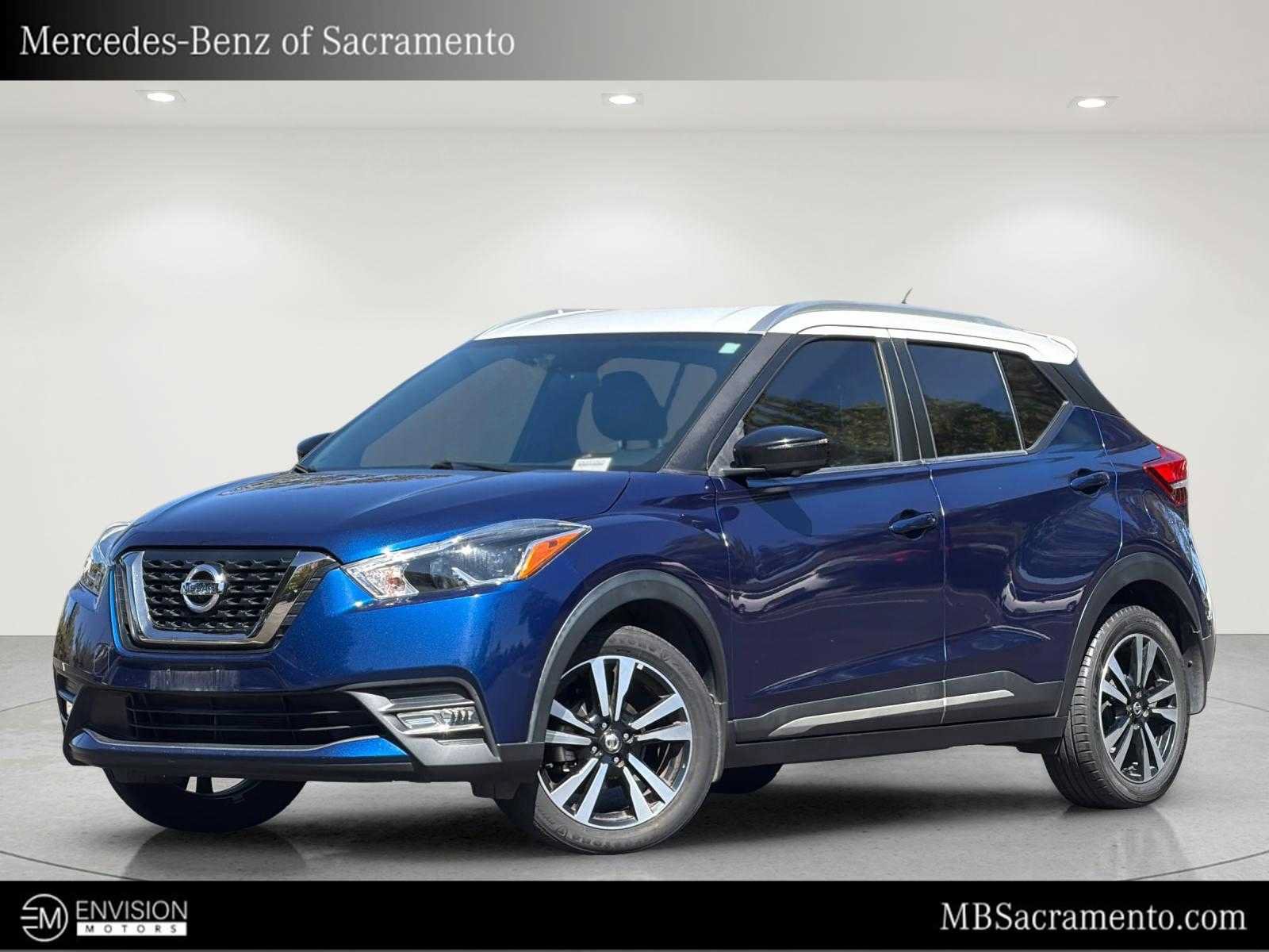 Used 2019 Nissan Kicks SR w/ SR Premium Package FWD image 1
