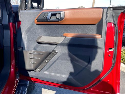 Used 2021 Ford Bronco Outer Banks image 25