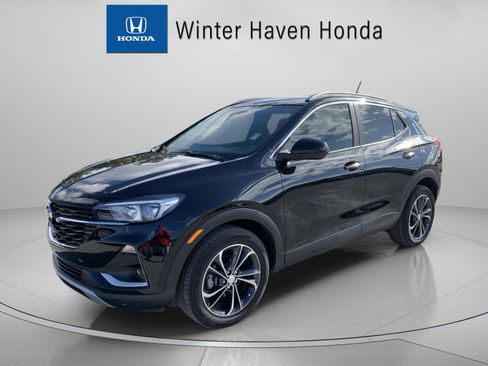 Used 2021 Buick Encore GX Select image 2