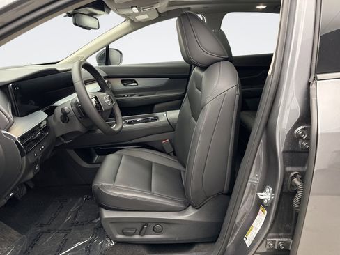 Used 2025 Nissan Murano SL image 11