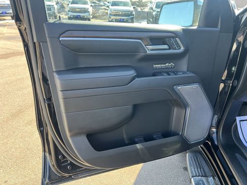 Certified 2023 Chevrolet Silverado 1500 High Country w/ High Country Premium Package image 16