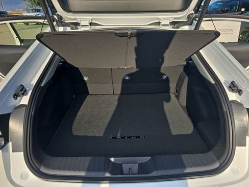 New 2026 Toyota Prius Plug-In Hybrid FWD image 12