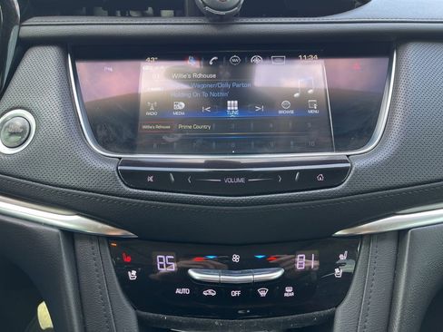 Used 2019 Cadillac XT5 Premium Luxury image 14