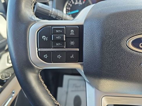 Used 2024 Ford Expedition Limited image 22