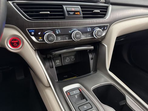 Used 2021 Honda Accord Touring image 20