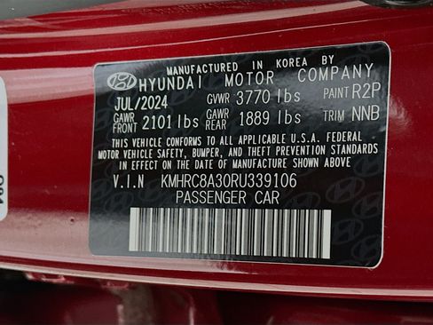 Certified 2024 Hyundai Venue Limited FWD image 30