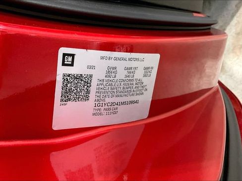 Used 2021 Chevrolet Corvette Stingray Premium Cpe w/ Z51 Performance Package RWD image 33