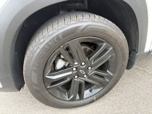 Used 2024 Chevrolet Trax ACTIV FWD image 20