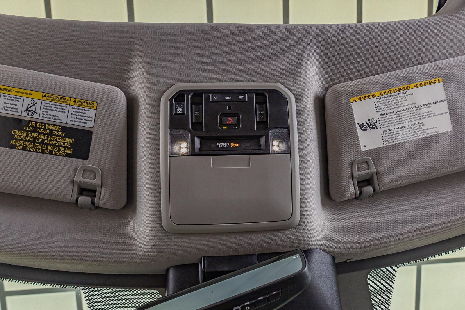 Used 2024 Toyota Tundra Limited AWD/4WD image 28