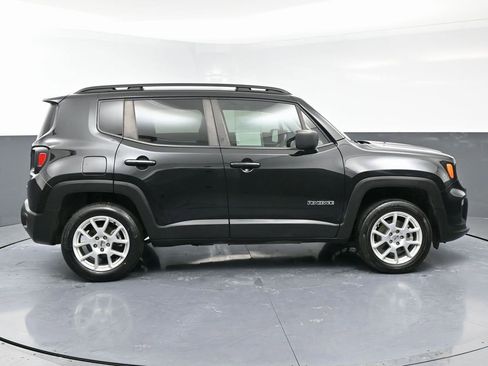 Used 2022 Jeep Renegade Latitude image 8
