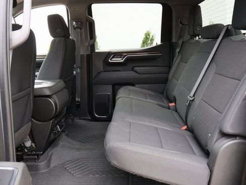 Certified 2024 Chevrolet Silverado 1500 RST AWD/4WD image 17