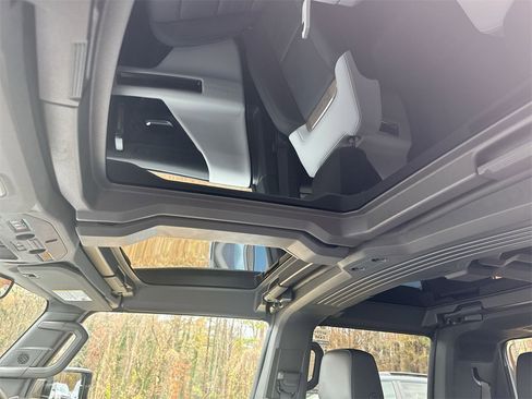 Used 2024 GMC Hummer EV 3X image 20