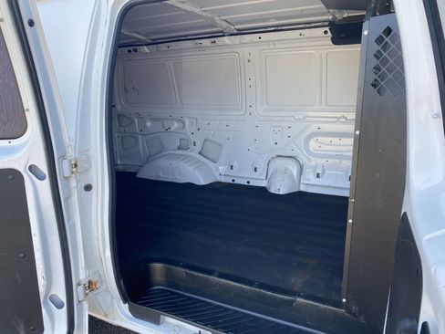 Used 2012 Ford E-250 and Econoline 250 w/ Commercial Cargo Van Pkg image 11