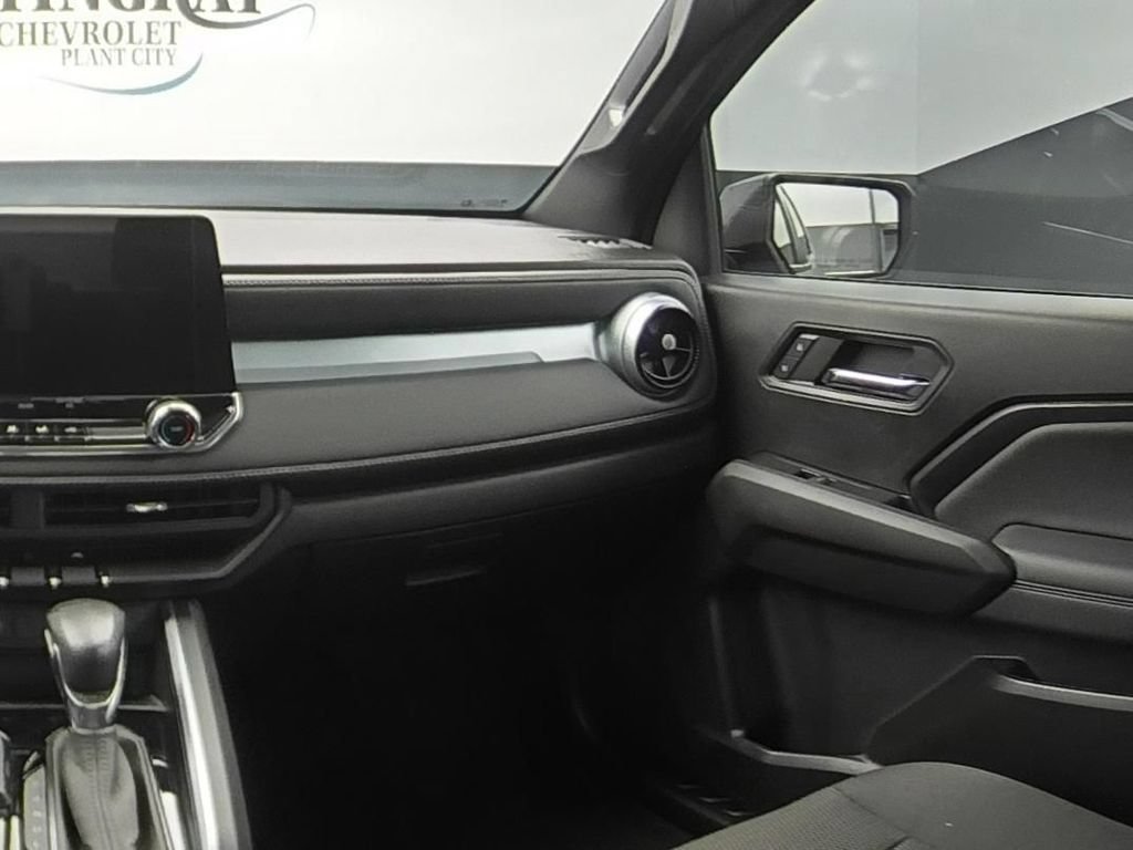 Certified 2024 Chevrolet Colorado LT RWD image 15