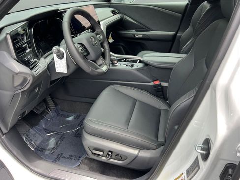 New 2026 Lexus TX 350 AWD image 9