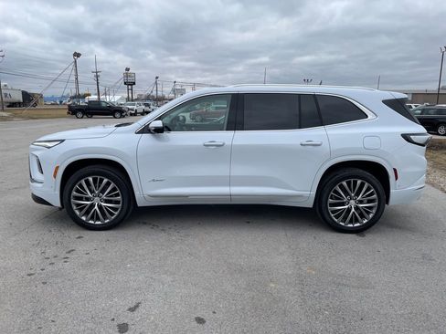 New 2026 Buick Enclave Avenir w/ Super Cruise Package image 4