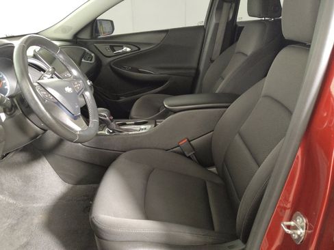 Used 2024 Chevrolet Malibu RS w/ LPO, Floor Liner Package FWD image 17