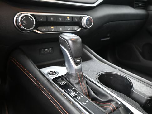 Used 2021 Nissan Altima 2.5 SR w/ SR Premium Package image 14