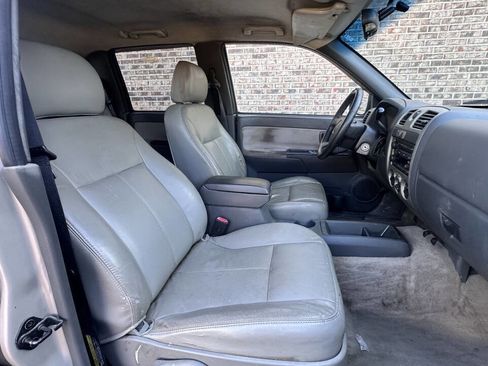 Used 2005 Chevrolet Colorado LS RWD image 8
