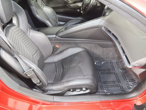 Used 2023 Chevrolet Corvette Z06 image 16