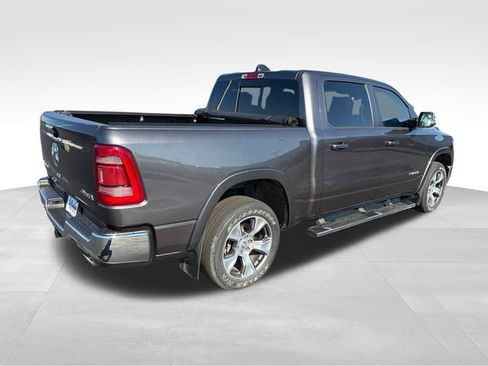 Used 2022 RAM 1500 Laramie AWD/4WD image 6