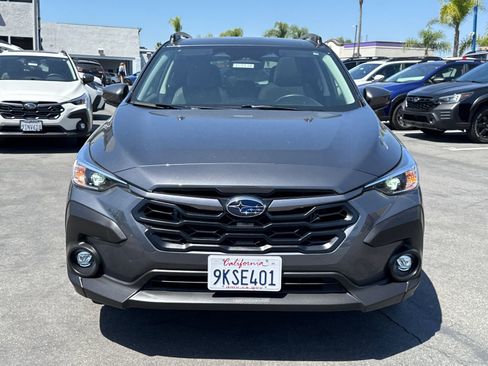 Used 2024 Subaru Crosstrek 2.0i Premium AWD/4WD image 3