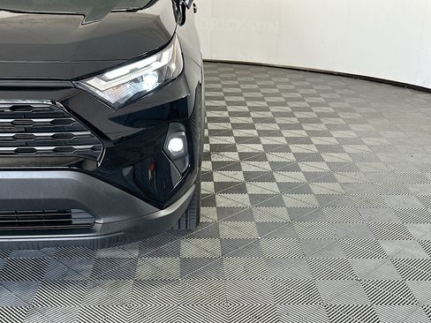 Used 2025 Toyota RAV4 XLE Premium FWD image 9