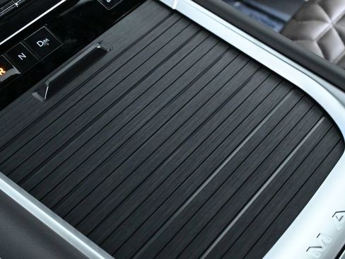 New 2026 Nissan Armada Platinum image 14