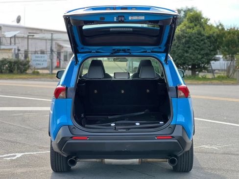 Used 2019 Toyota RAV4 XLE Premium w/ All Weather Liner Package AWD/4WD image 43