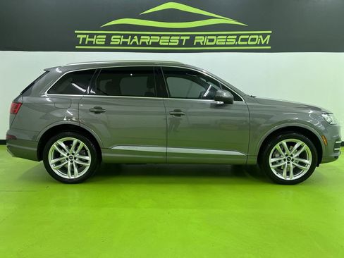 Used 2017 Audi Q7 3.0T Prestige AWD/4WD image 10