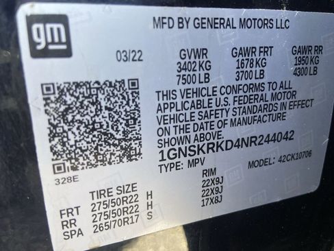 Certified 2022 Chevrolet Tahoe RST w/ Luxury Package AWD/4WD image 35