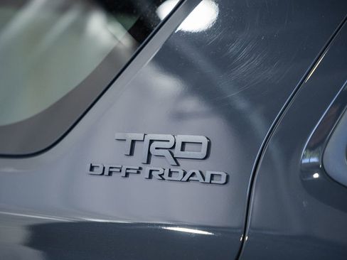 Used 2025 Toyota 4Runner TRD Off-Road Premium w/ Tow Technology Package AWD/4WD image 21