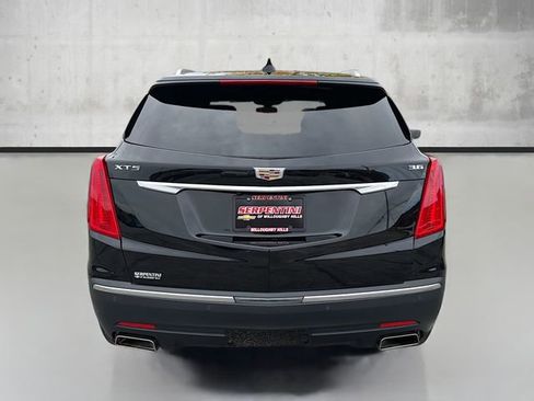 Used 2018 Cadillac XT5 AWD image 6