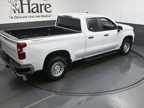New 2026 Chevrolet Silverado 1500 W/T image 18