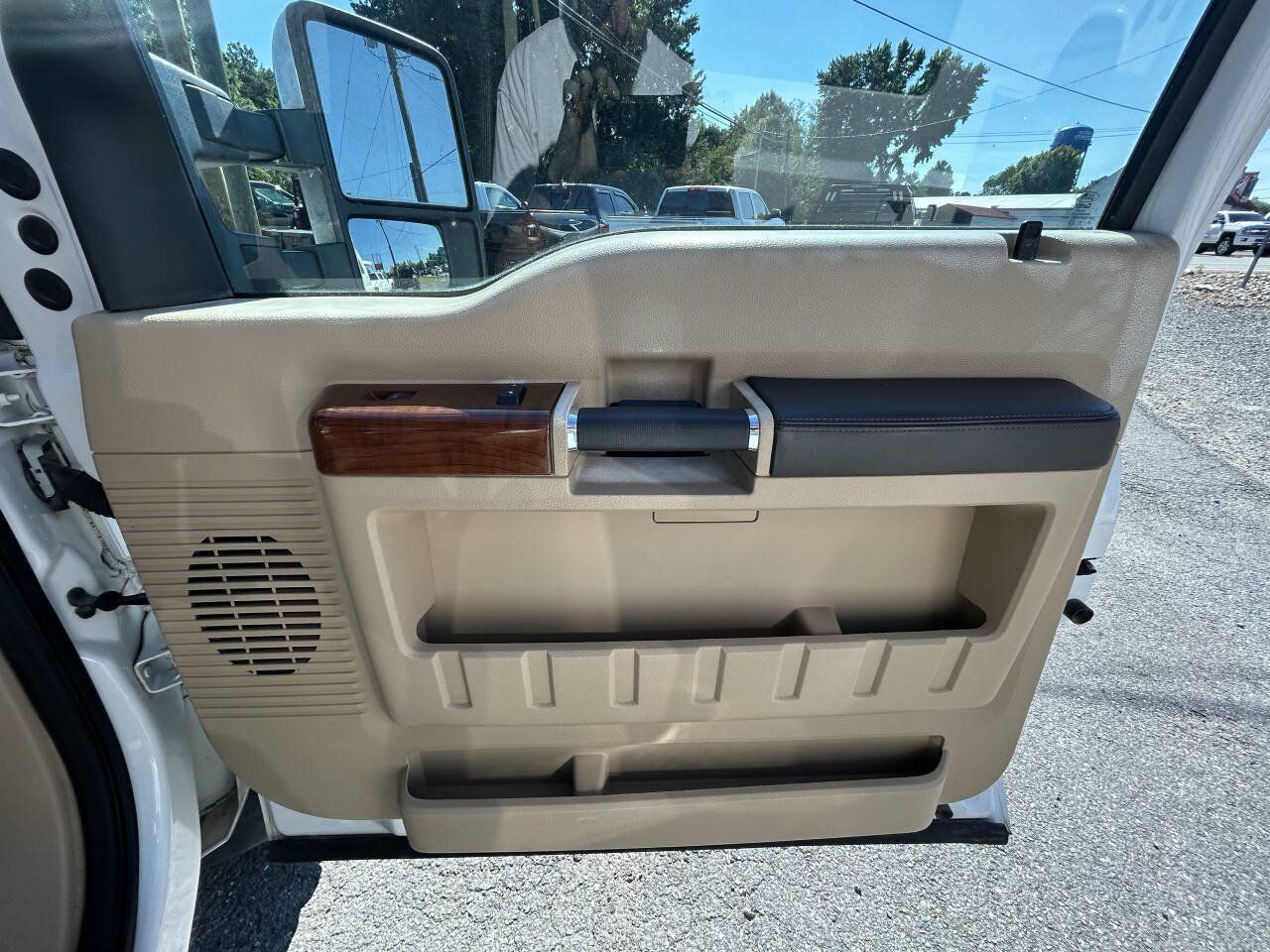 Used 2015 Ford F350 King Ranch AWD/4WD image 24