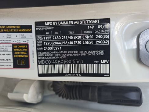 Used 2018 Mercedes-Benz GLC 300 4MATIC Coupe image 38